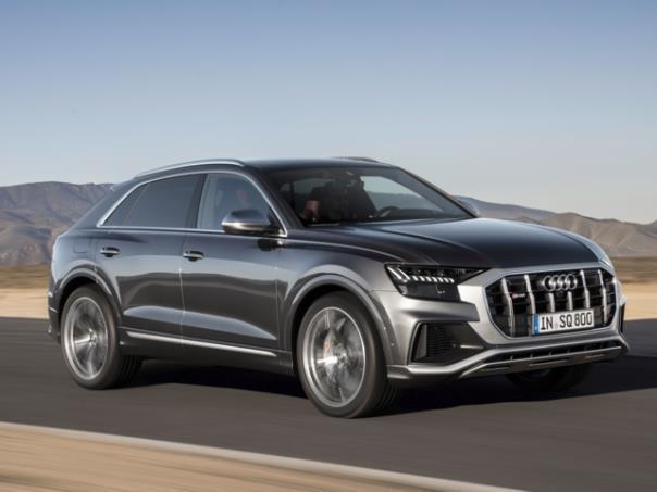 Imposant, sportlich, robust – so lässt sich das Design des Audi SQ8 TDI kurz beschreiben.